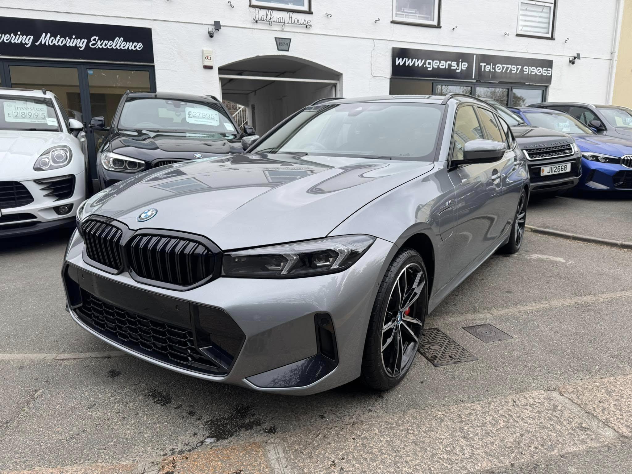 BMW 330e Msport grey 2