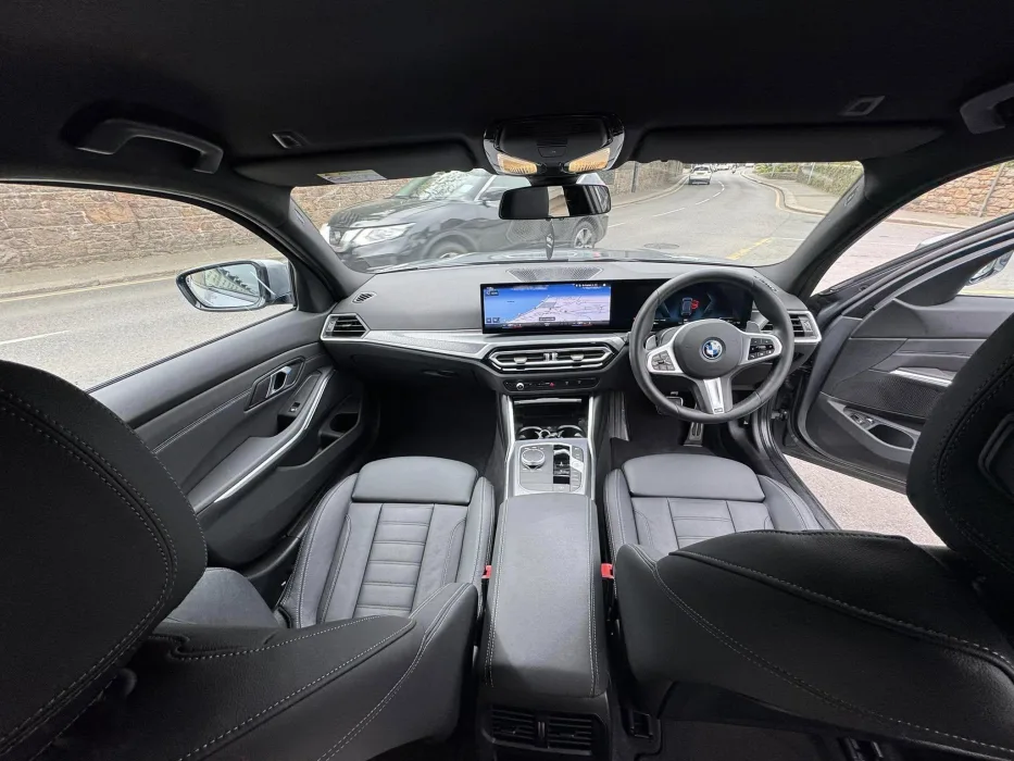BMW 330e Msport grey 1